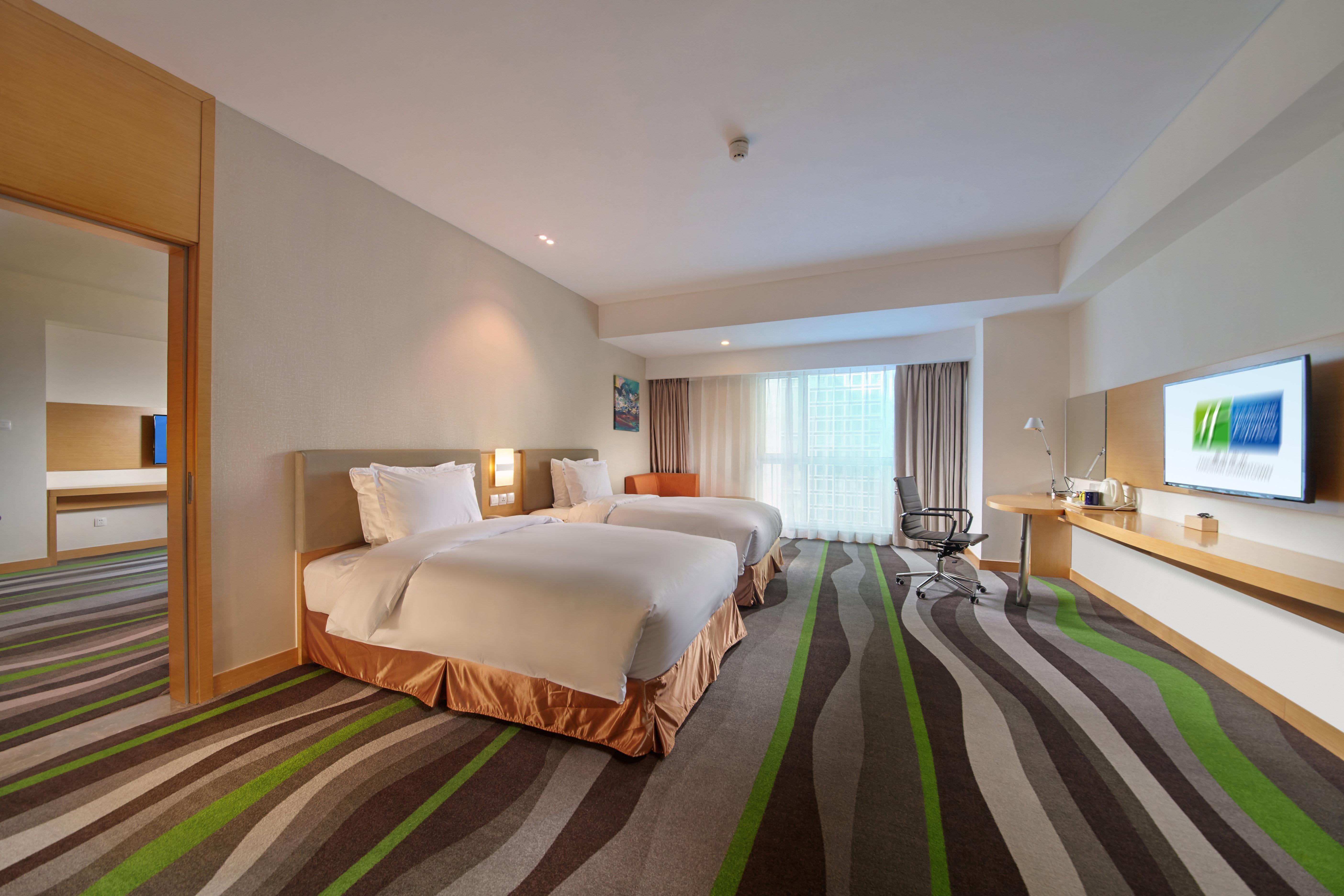 Holiday Inn Express Tangshan Downtown By Ihg Экстерьер фото